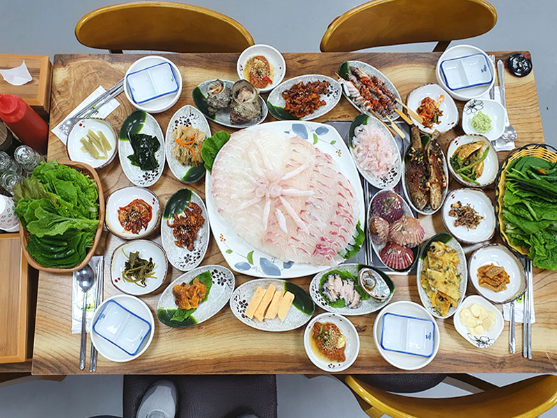 녹동항횟집