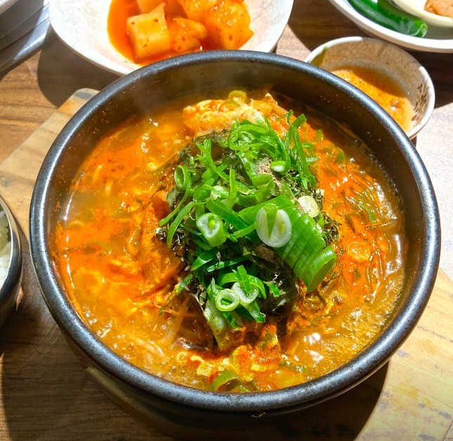 부자생돼지갈비창녕남지본점