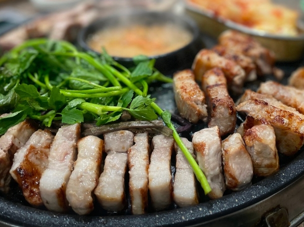 꽃돼지삼겹살 - OK114