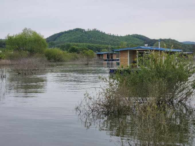 송전낚시터수원집(송전지) 이미지