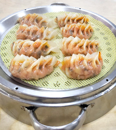 김치통만두