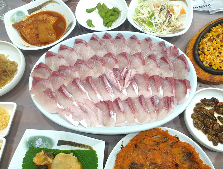 대방어회