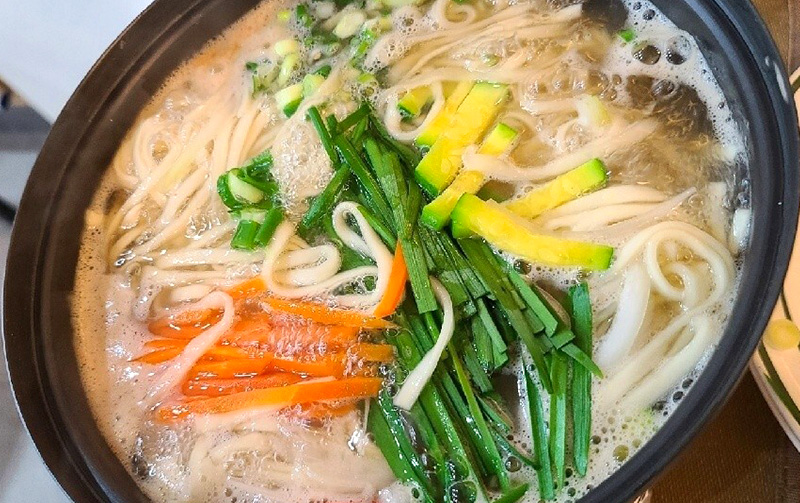 행운 칼국수