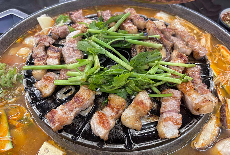 솥고집 대전중리점 이미지